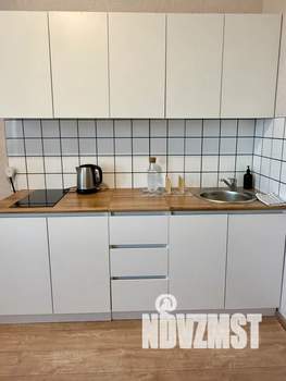 1-к квартира, посуточно, 40м2, 24/25 этаж