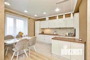 1-к квартира, посуточно, 60м2, 1/1 этаж