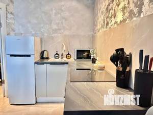 1-к квартира, посуточно, 46м2, 7/18 этаж