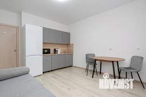 1-к квартира, посуточно, 43м2, 4/9 этаж