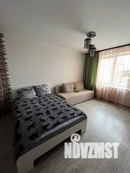 1-к квартира, посуточно, 33м2, 17/18 этаж