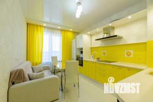 1-к квартира, посуточно, 54м2, 1/1 этаж