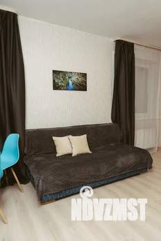 Студия квартира, посуточно, 45м2, 20/25 этаж