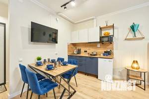 Студия квартира, посуточно, 33м2, 1/25 этаж