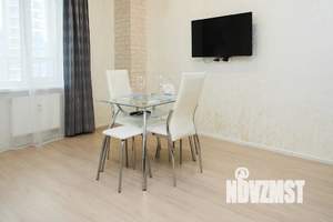 1-к квартира, посуточно, 33м2, 5/10 этаж