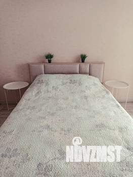 1-к квартира, посуточно, 40м2, 9/16 этаж