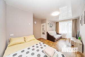 1-к квартира, посуточно, 42м2, 2/5 этаж