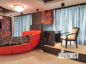 1-к квартира, посуточно, 50м2, 1/1 этаж