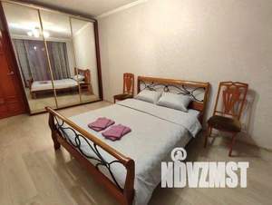 2-к квартира, посуточно, 54м2, 1/1 этаж