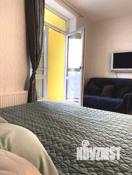 Студия квартира, посуточно, 42м2, 25/28 этаж