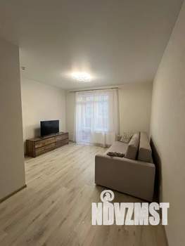 1-к квартира, посуточно, 43м2, 4/9 этаж