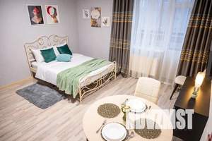 Студия квартира, посуточно, 30м2, 6/10 этаж