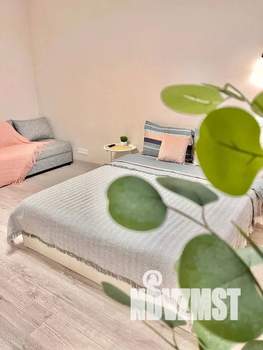 1-к квартира, посуточно, 37м2, 13/20 этаж