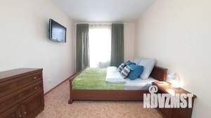 1-к квартира, посуточно, 37м2, 12/25 этаж