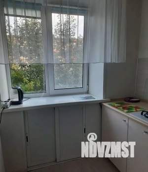 1-к квартира, посуточно, 32м2, 3/5 этаж