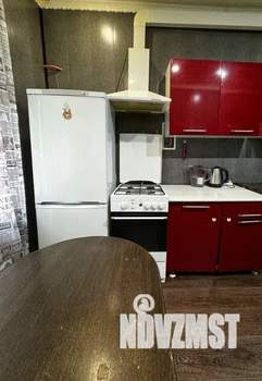1-к квартира, посуточно, 38м2, 1/3 этаж