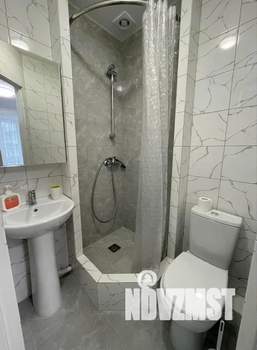 Студия квартира, посуточно, 17м2, 1/9 этаж