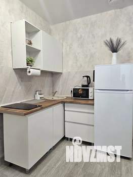 Студия квартира, посуточно, 23м2, 3/18 этаж