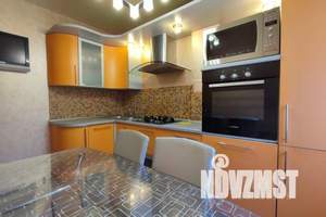 3-к квартира, посуточно, 65м2, 3/9 этаж