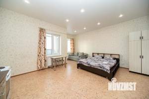 Студия квартира, посуточно, 40м2, 25/26 этаж