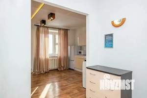 Студия квартира, посуточно, 35м2, 6/9 этаж