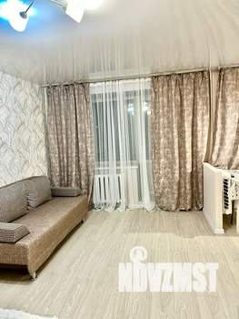 Студия квартира, посуточно, 30м2, 2/5 этаж