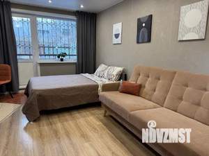 Студия квартира, посуточно, 38м2, 2/5 этаж