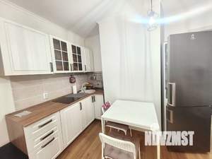 Студия квартира, на длительный срок, 27м2, 24/25 этаж