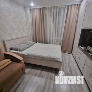 1-к квартира, посуточно, 47м2, 1/1 этаж