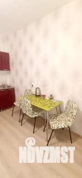 1-к квартира, посуточно, 43м2, 4/25 этаж