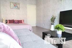 1-к квартира, посуточно, 40м2, 2/25 этаж