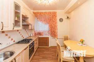 3-к квартира, посуточно, 80м2, 1/1 этаж