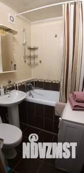 2-к квартира, посуточно, 44м2, 4/5 этаж