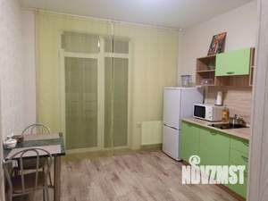 1-к квартира, посуточно, 37м2, 1/1 этаж