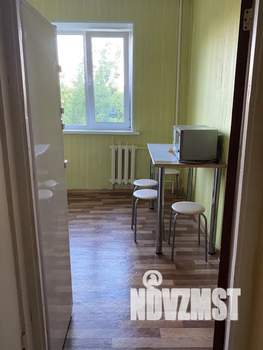 1-к квартира, посуточно, 35м2, 3/10 этаж