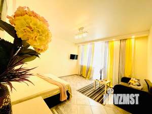 1-к квартира, посуточно, 40м2, 2/17 этаж