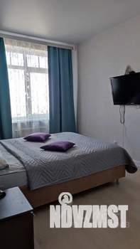 1-к квартира, посуточно, 35м2, 20/25 этаж