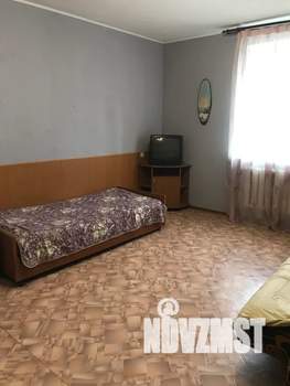 1-к квартира, посуточно, 36м2, 3/9 этаж