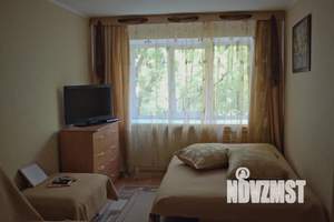 1-к квартира, посуточно, 32м2, 3/5 этаж