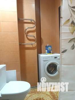 Студия квартира, посуточно, 35м2, 3/17 этаж