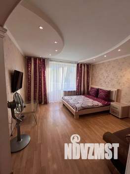 1-к квартира, посуточно, 45м2, 3/10 этаж