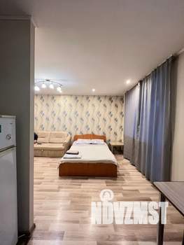 Студия квартира, посуточно, 33м2, 5/5 этаж