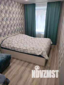 Студия квартира, посуточно, 45м2, 2/5 этаж