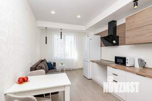 1-к квартира, посуточно, 37м2, 1/1 этаж