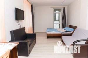 1-к квартира, посуточно, 38м2, 3/25 этаж