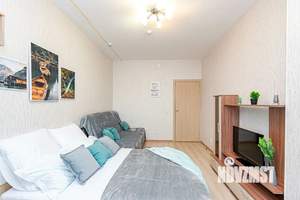 1-к квартира, посуточно, 40м2, 21/28 этаж