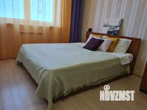 1-к квартира, посуточно, 42м2, 4/25 этаж