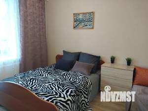 Студия квартира, посуточно, 34м2, 2/9 этаж