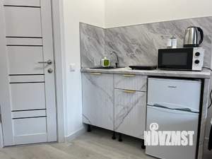 Студия квартира, посуточно, 17м2, 1/9 этаж
