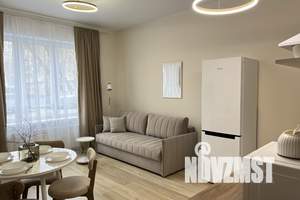 1-к квартира, посуточно, 43м2, 1/8 этаж